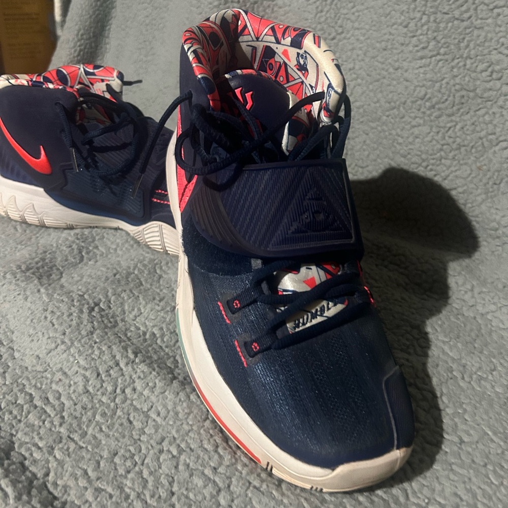 Nike Kids Shoes - Navy and Pink - Picture 2 of 3
